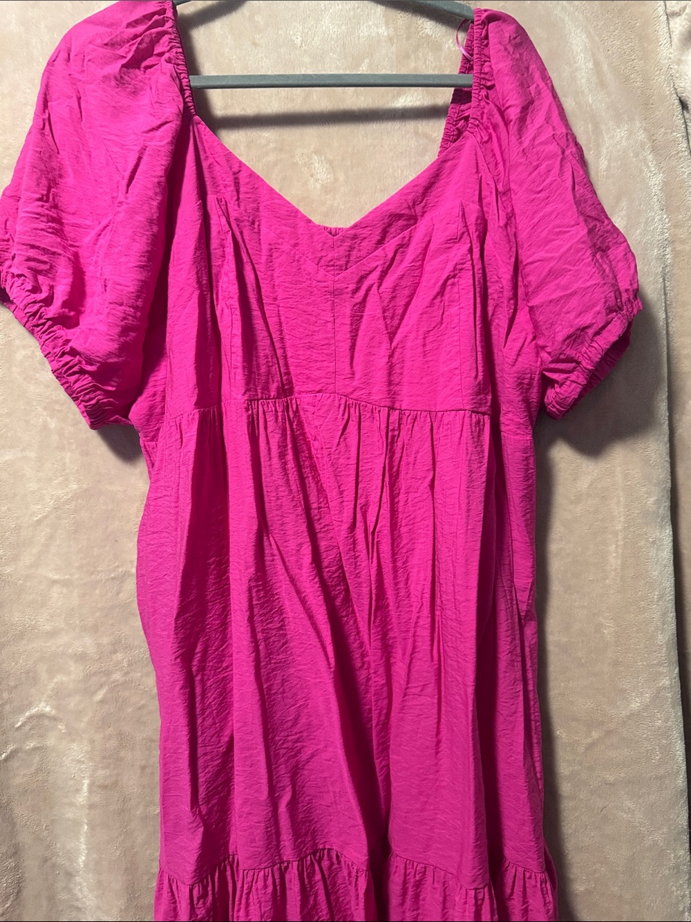 Puff Sleeve V-Neck Tunic Dress in Bright Fuchsia